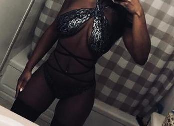 , 23 African American female escort, Saskatoon