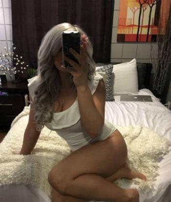 Sasha Stone, 25 Caucasian female escort, Saskatoon