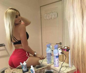 Stephany, 21 Caucasian female escort, Saskatoon